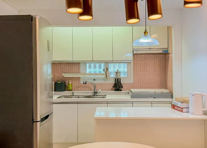 Hongdae Stay, Mangwon & Hapjeong ,15 Minutes To Itaewon,yongsan,명동20분